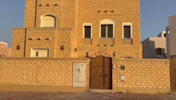 صورة بيت حكومي للبيع في صباح الاحمد السكني
