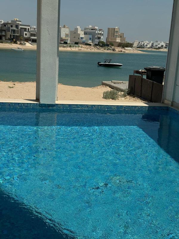 صورة شاليهات للبيع في صباح الاحمد البحرية