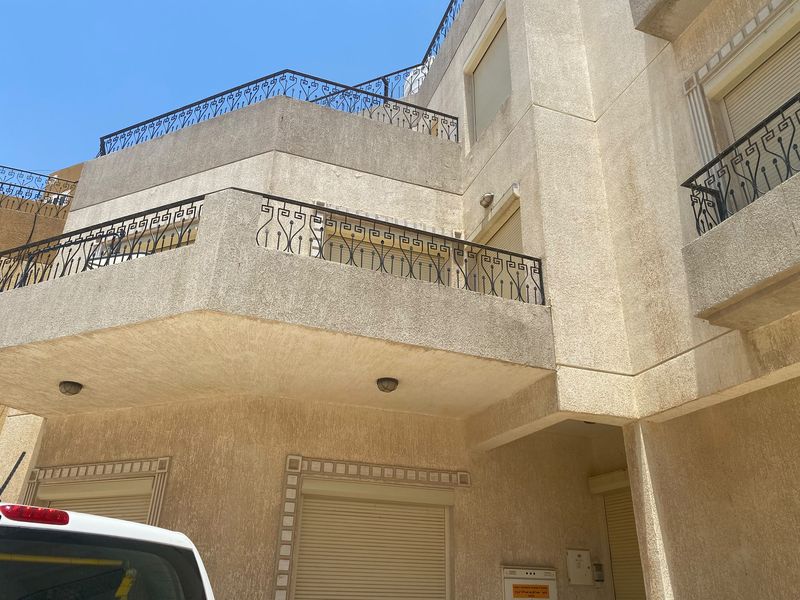 شاليه للايجار في صباح الاحمد البحرية