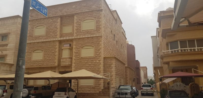 صورة بيت للبيع في عبد الله المبارك